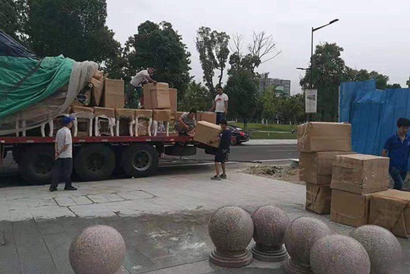 搬家攻略：如何轻松完成新家的入住准备